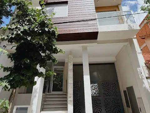 Departamento en venta c/ cochera en Centro