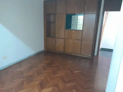 Departamento en Venta en Villa del Parque, USD 78.000