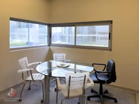 Oficina en Venta 12 años