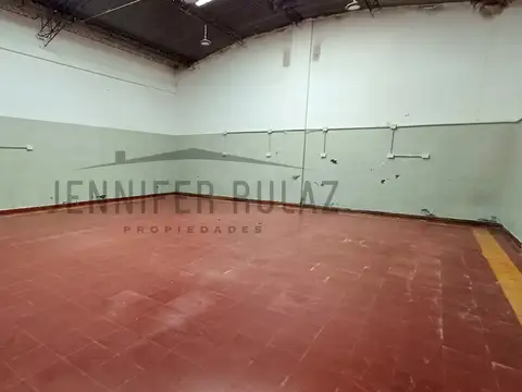 Galpon en Venta 25  mts Fondo