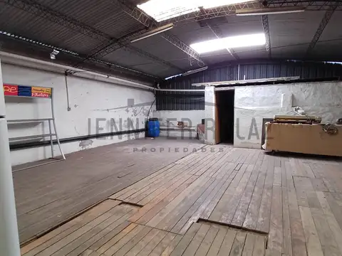 Galpon en Venta 10  mts Frente