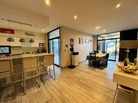 Casa en Venta en San Fdo del Valle de Catamarca, USD 390.000