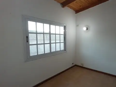 Casa Dúplex  en Alquiler en Pablo Nogues, Malvinas Argentinas, G.B.A. Zona Norte