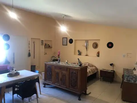 ALQUILER AMOBLADO MONOAMBIENTE  VILLA ALLENDE CENTRO