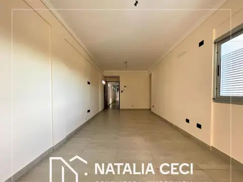 Depto Tipo Casa en Venta en Versalles, USD 223.000