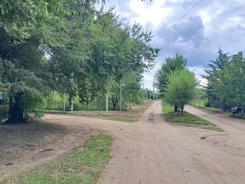 Lote esquina 1090m2 Lomas del Rey Maju Sumaj