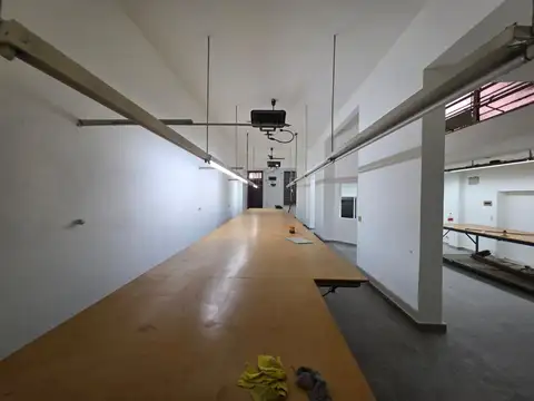 Depósito en Venta en Balvanera