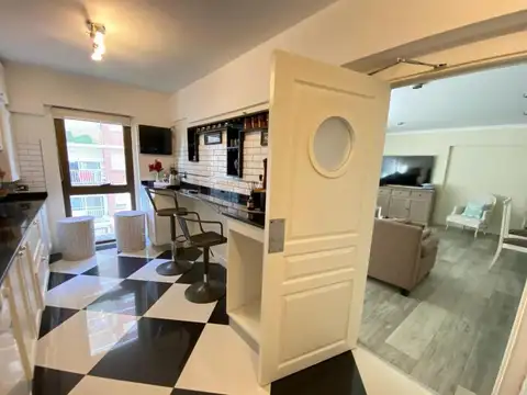 Departamento 4 ambientes con 2 baños