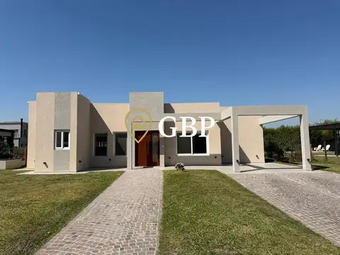 Casa en venta en Canning Barrio santa ines