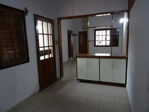 Depto Tipo Casa en Alquiler de 3 ambientes