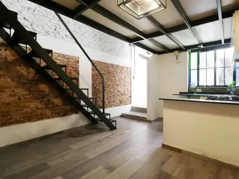 Avenida Directorio 600