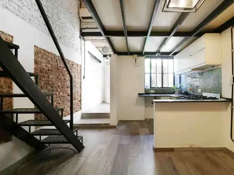 VENTA PH RECICLADO EN CABALLITO 2 1/2 AMBIENTES