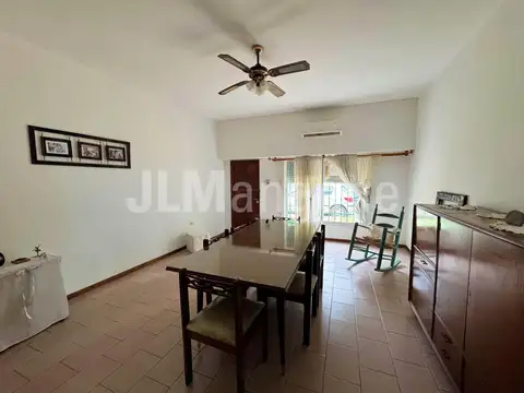 Depto Tipo Casa en Venta de 4 dormitorios