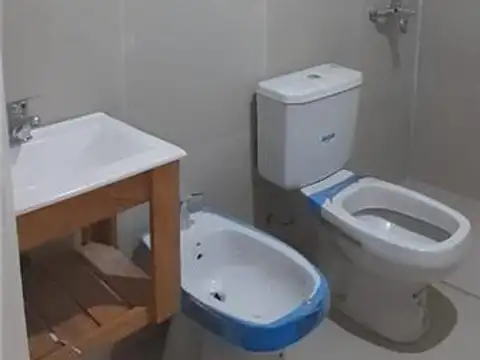 Oficina en Alquiler en Pilar, $ 470.000