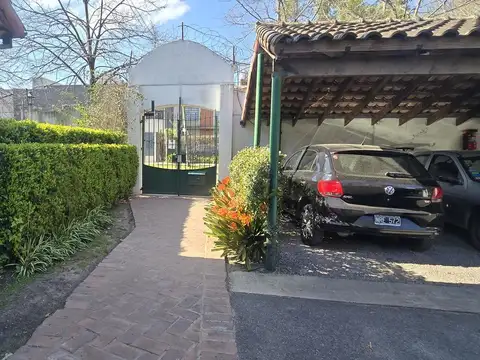 Depto Tipo Casa en Venta de 3 ambientes