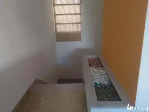 Depto Tipo Casa en Alquiler de 4 dormitorios