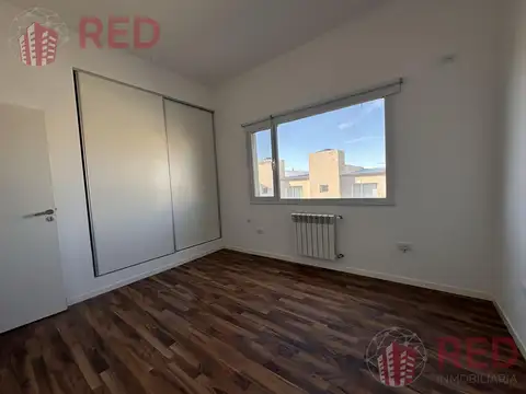 Depto Tipo Casa en Alquiler de 3 dormitorios