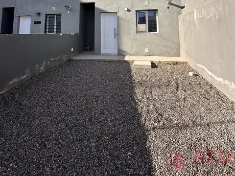 Depto Tipo Casa en Alquiler de 3 dormitorios