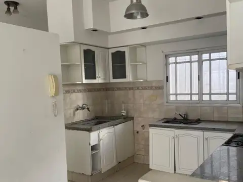Depto Tipo Casa en Alquiler de 2 dormitorios
