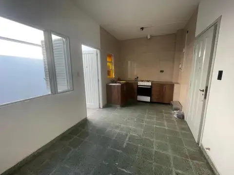 Depto Tipo Casa en Venta de 2 ambientes