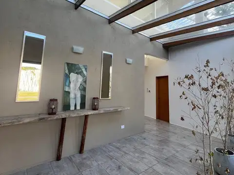 Casa en Alquiler Temporal en Haras Santa Maria, USD 5.500