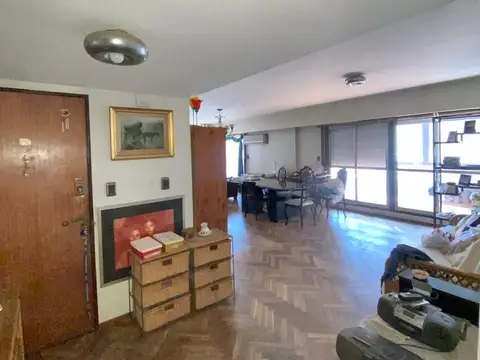 Departamento en Venta con 2 cocheras