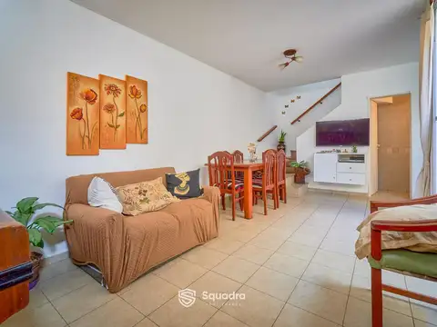 Depto Tipo Casa en Venta de 3 ambientes