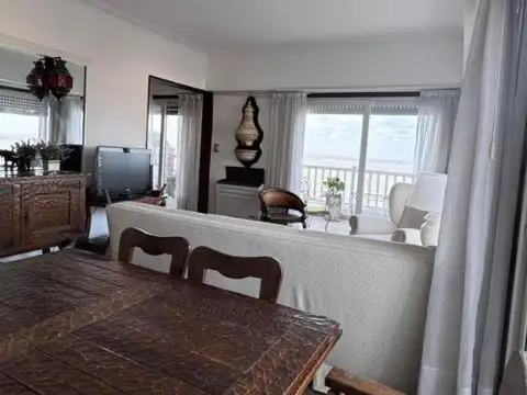 Departamento en Alquiler en Playa Chica, USD 1.600