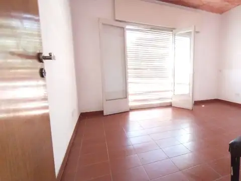 Casa en Venta en Hurlingham, USD 140.000