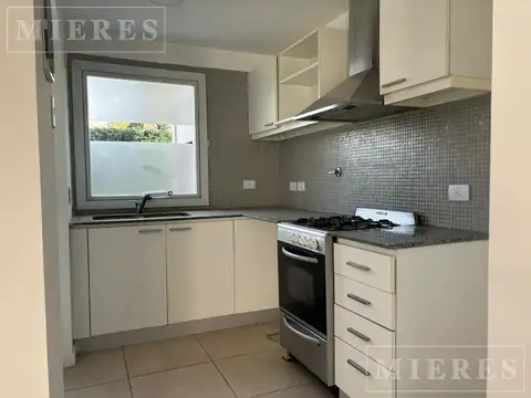 Casa Monoambiente con 2 baños