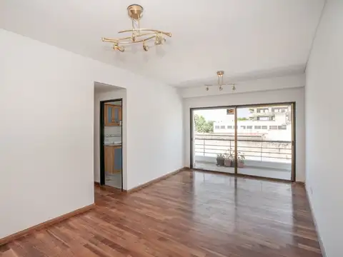 VENTA DUPLEX 4 AMBIENTES EN VILLA DEVOTO