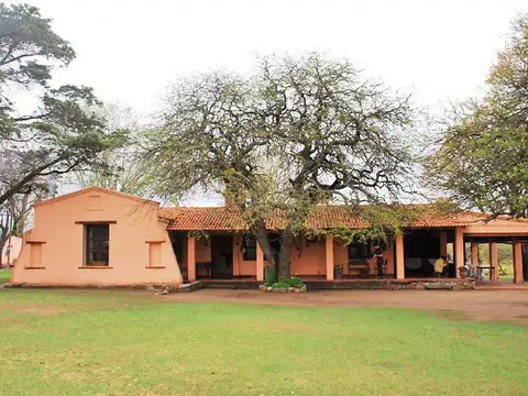Terreno en Venta en Las Bajadas, USD 41.000