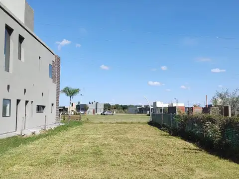 BARRIO BRISANOVA