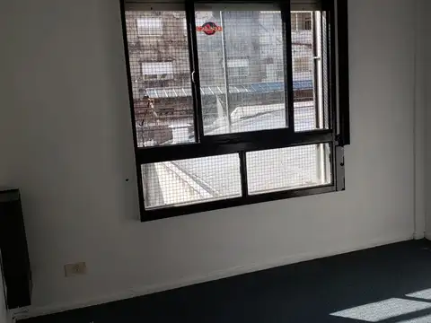 Departamento en Alquiler en Balvanera, $ 650.000