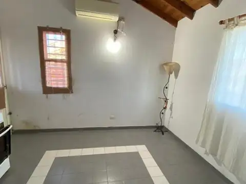 Casa en Alquiler en Zarate, $ 620.000