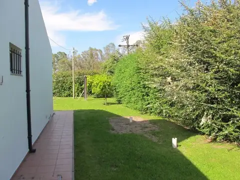 CASA EN UNA PLANTA SOBRE COLECTORA PANAMERICANA