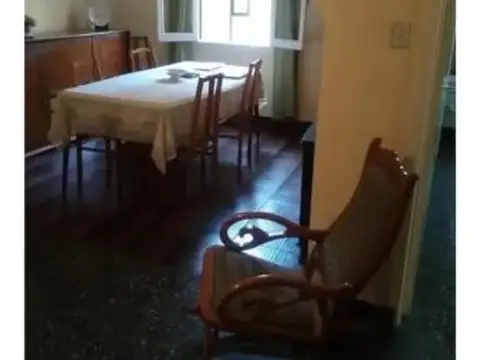 Depto Tipo Casa en Venta de 5 ambientes