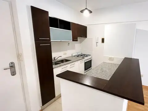 Departamento en Alquiler en Colegiales, $ 750.000