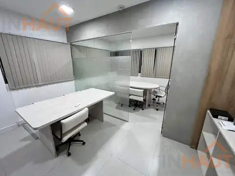 Oficina 2 ambientes con 2 baños