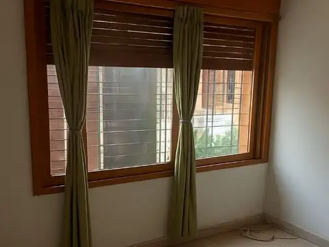 SE VENDE CASA + LOTE B° SAN DANIEL