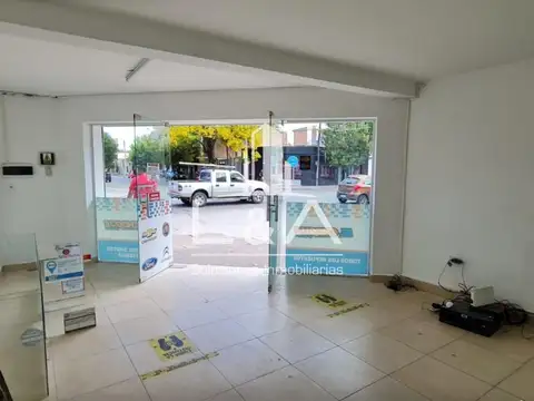 Local en Alquiler en Zona Centro, $ 2.500.000