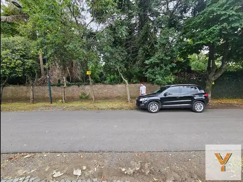 Terreno en venta - 3.982Mts2 - Boulogne Sur Mer