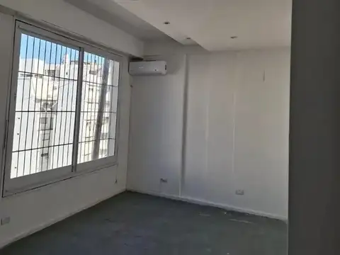 Boulogne Sur Mer 400 Balvanera Oficina U$26.500
