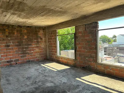 Casa en Venta en Ezpeleta Este, USD 58.000