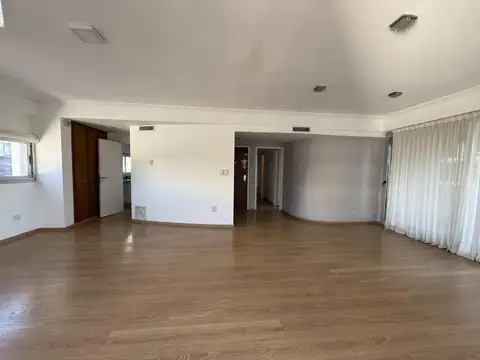 Departamento 4 ambientes con 3 baños