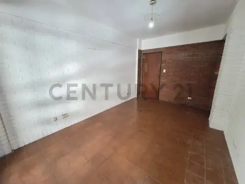 Departamento en Venta en Plaza Mitre, USD 60.000