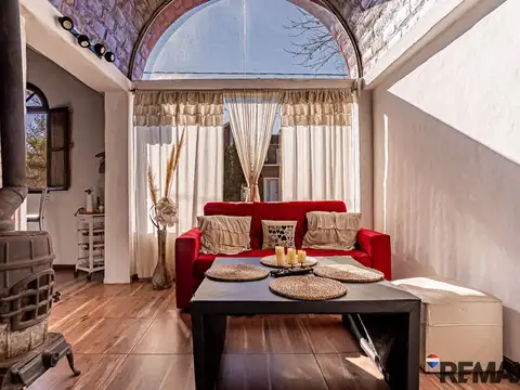Casa 4 ambientes con 1 baño
