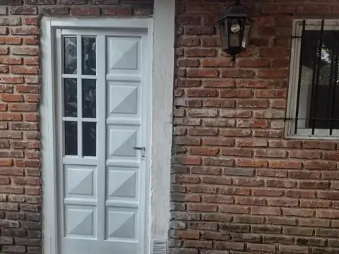 Depto Tipo Casa en Venta de 2 ambientes