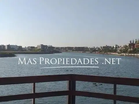 Terreno en Venta 22  mts Fondo