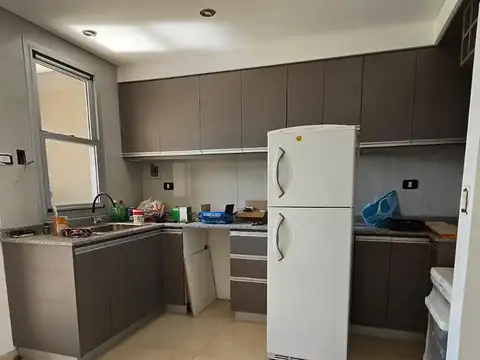 SAN LORENZO al 3300, frente al Liceo Militar